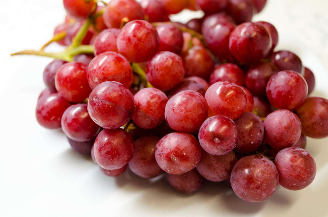 Flame Red Seedless Table Grape Vine - 5 Gallon